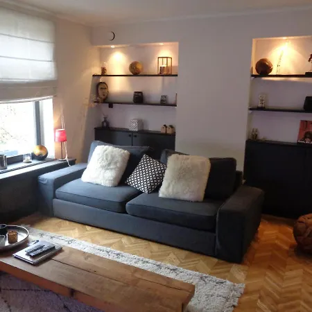 Petit à 30' De Bruxelles